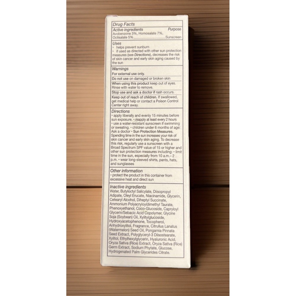 Glow Recipe - Watermelon Glow Dew Shield SPF 30 Hydrating - 1.69 fl.oz - Picture 3 of 6